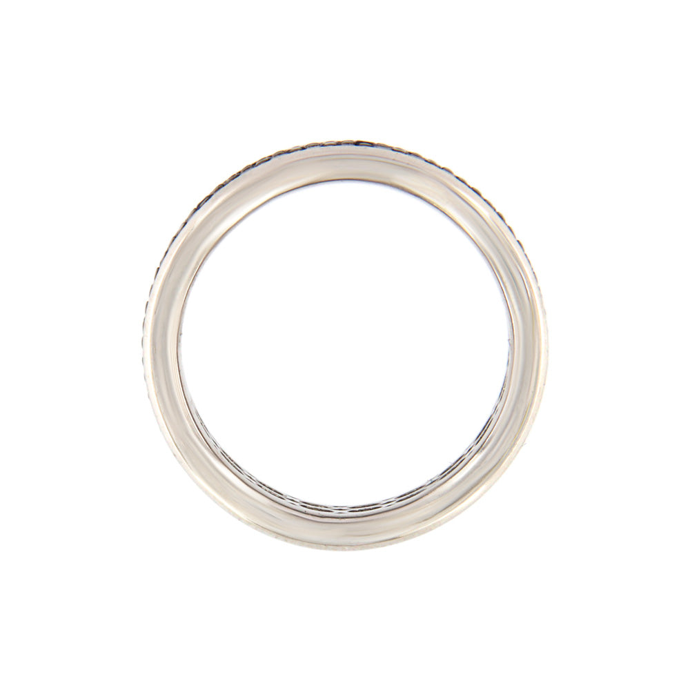 18ct gold White ring with blue stones