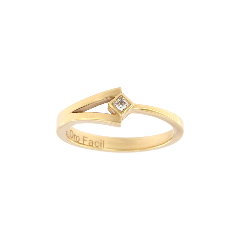 18ct gold Princess ring