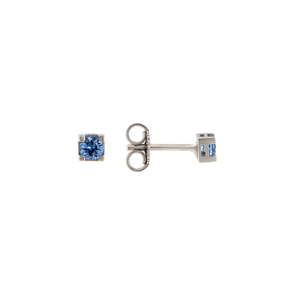 18ct gold Blue stone stud earrings