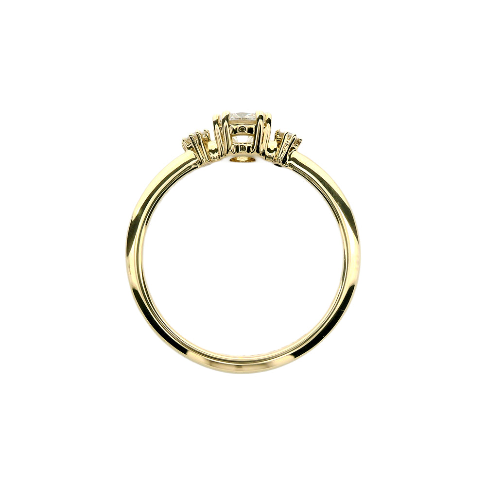 14ct gold ring 3 zircons