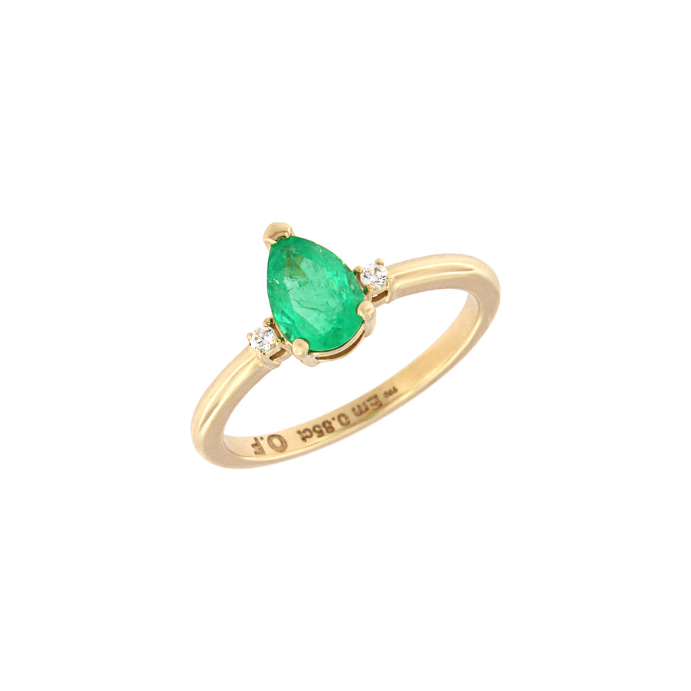 18ct gold Emerald pear ring