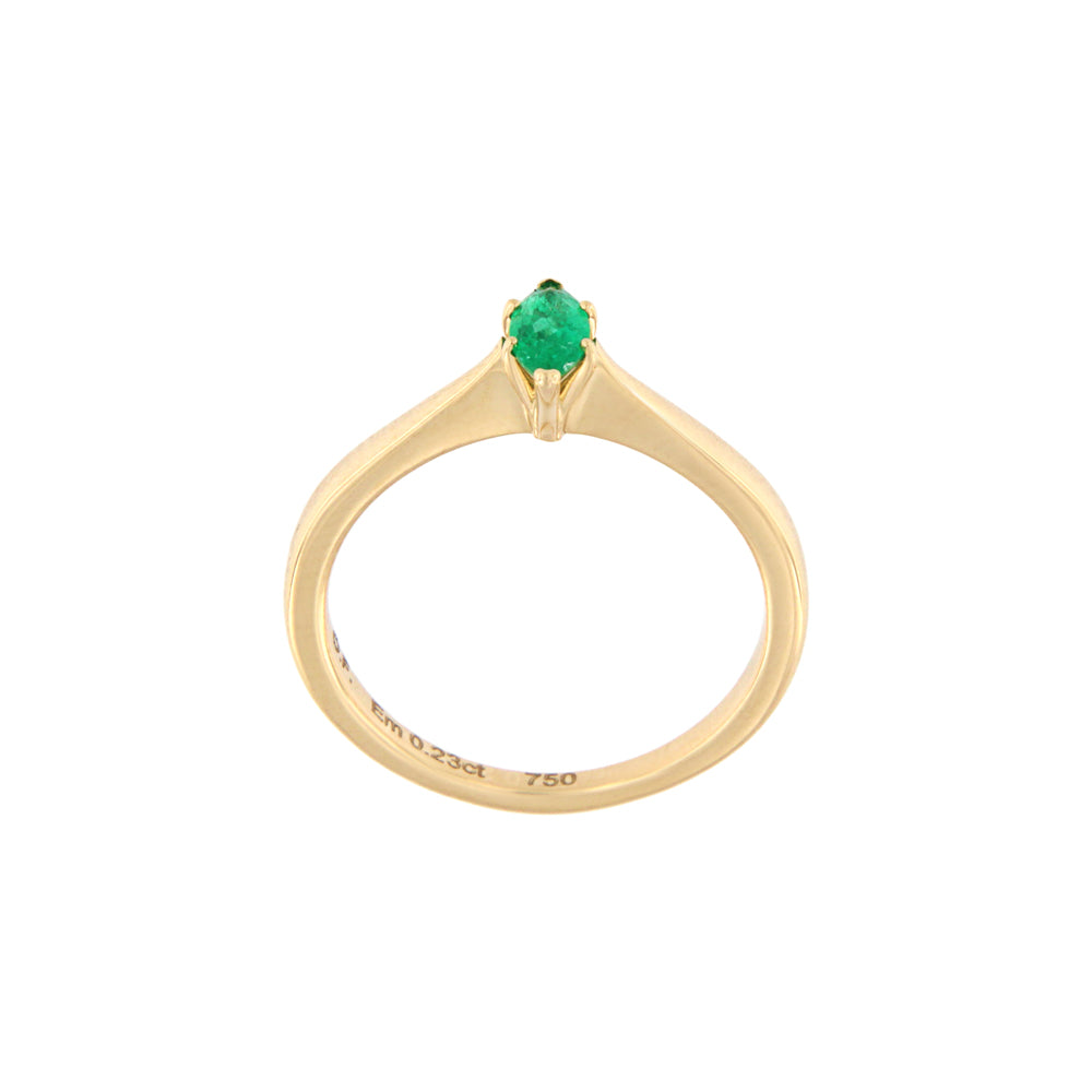 18ct gold Emerald marquise ring