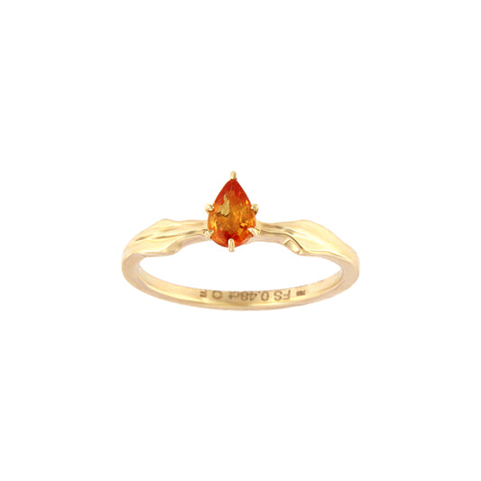 18ct gold Orange sapphire ring