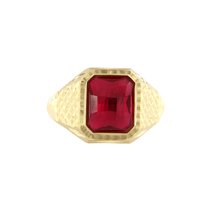 18ct gold Oval ring square red stone