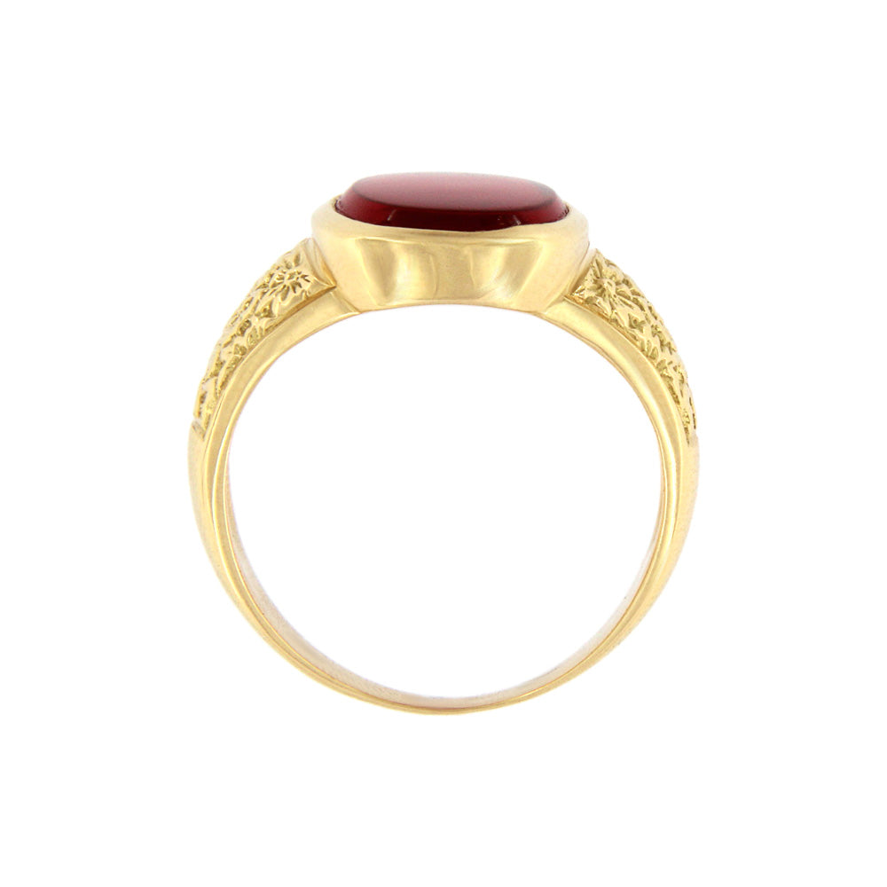 18ct gold Oval red stone ring