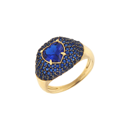 18ct gold Blue stone heart ring