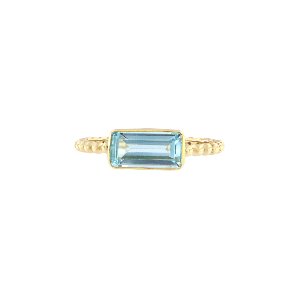 18ct gold Blue Topaz ring