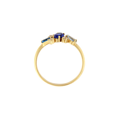 18ct gold Blue stone ring