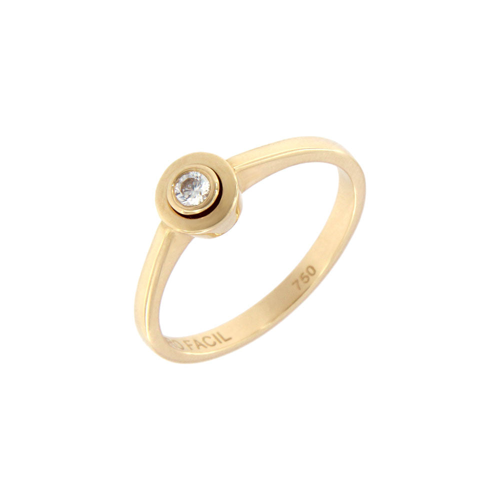 18ct gold White round stone ring