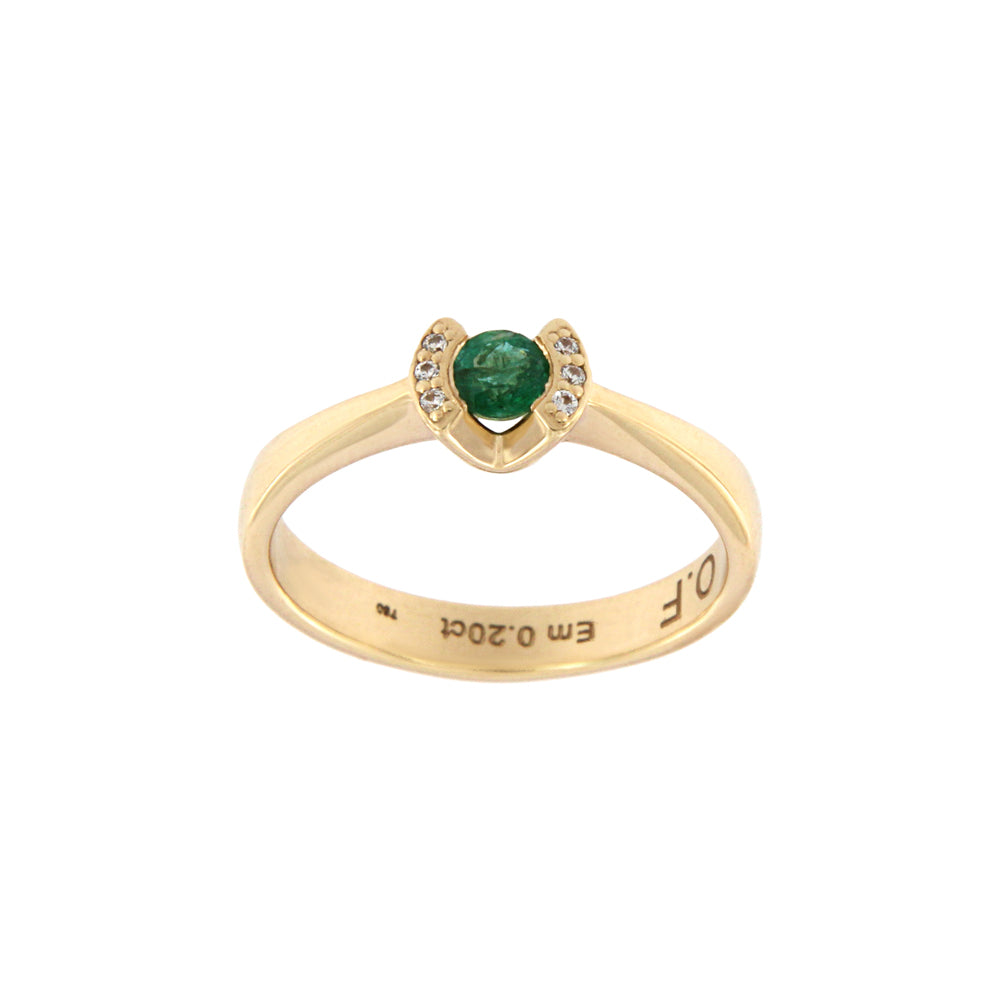 18ct gold Emerald ring