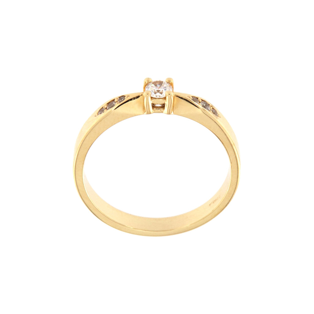 18ct gold Ring