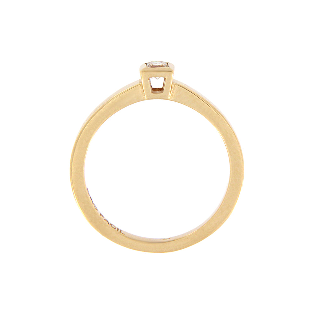 18ct gold Ring