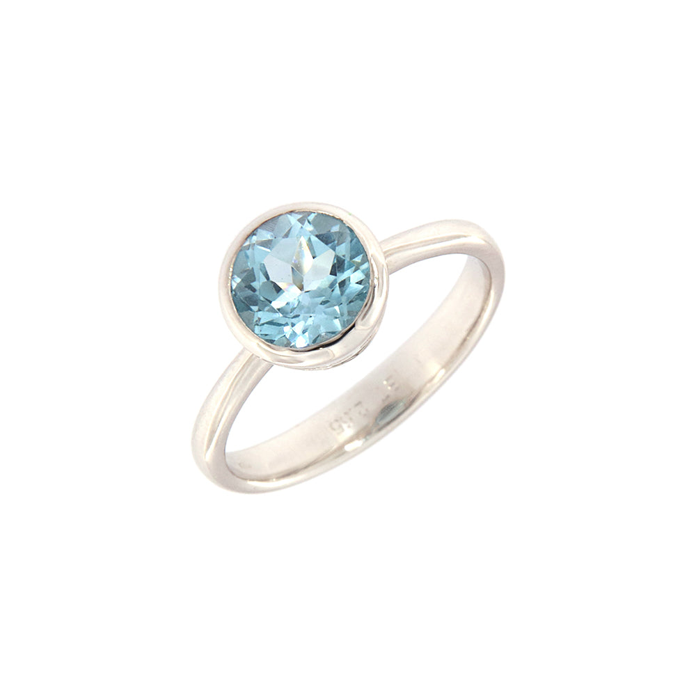 18ct gold WG blue zircon ring