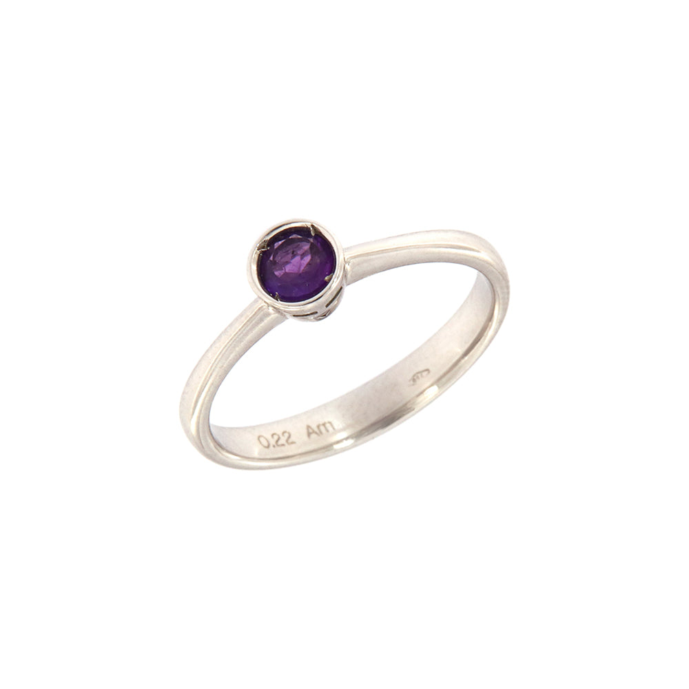 18ct gold Amethyst ring