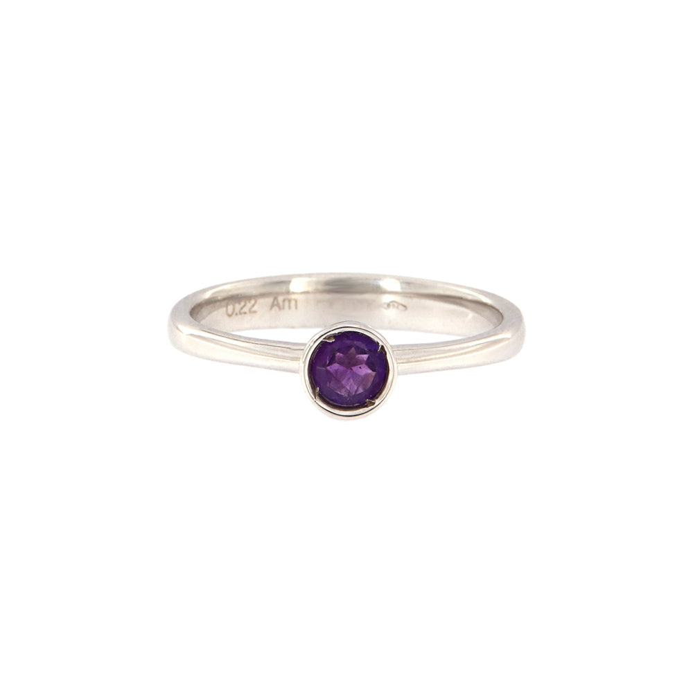 18ct gold Amethyst ring