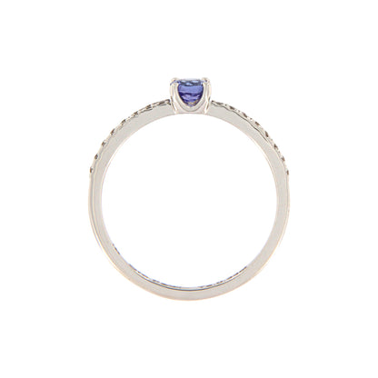 18ct gold Tanzanite ring