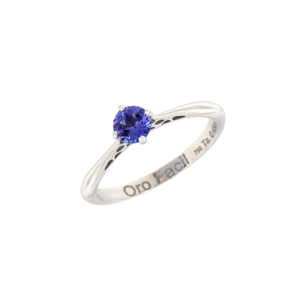 18ct gold Tanzanite ring