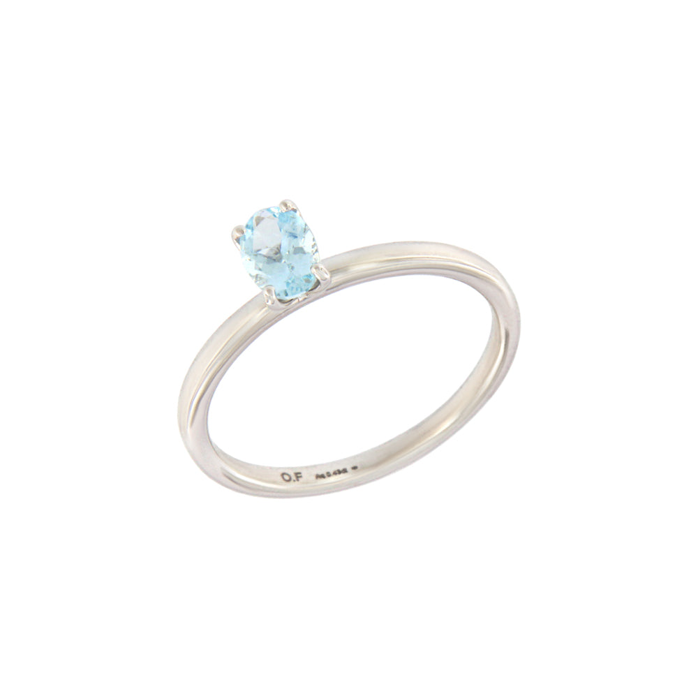 18ct gold Aquamarine ring