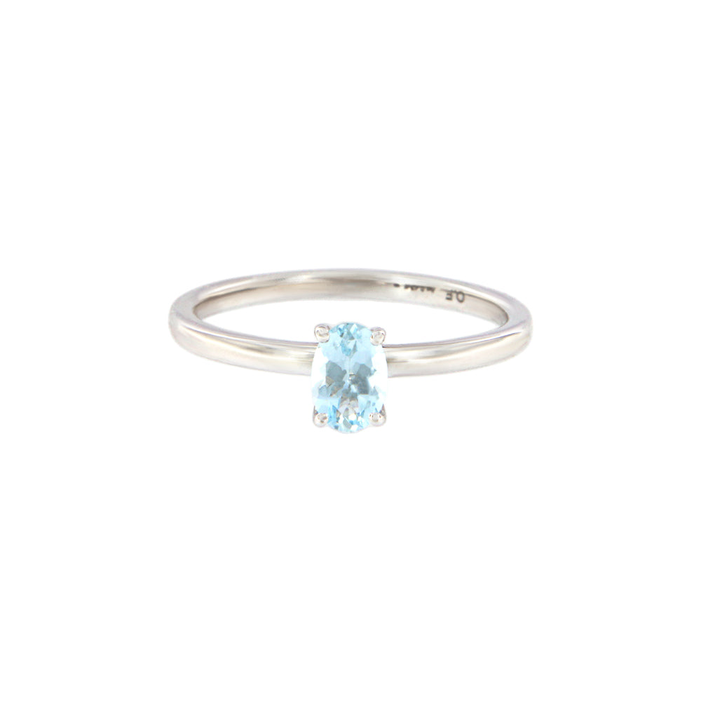 18ct gold Aquamarine ring