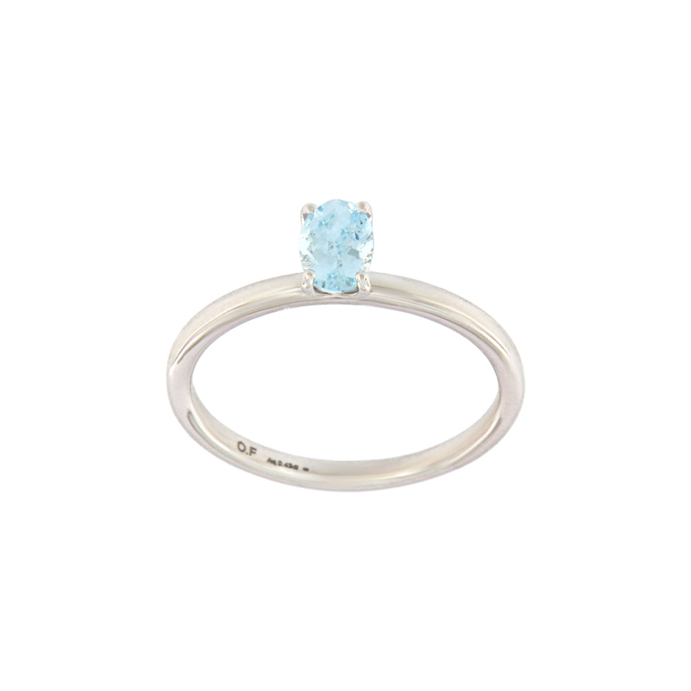 18ct gold Aquamarine ring