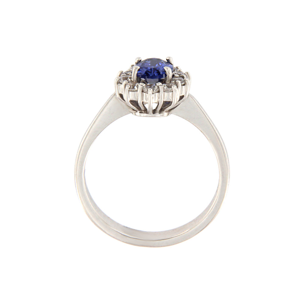 18ct gold Blue stone ring