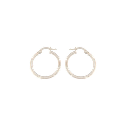 18ct gold Gold hoop earrings white